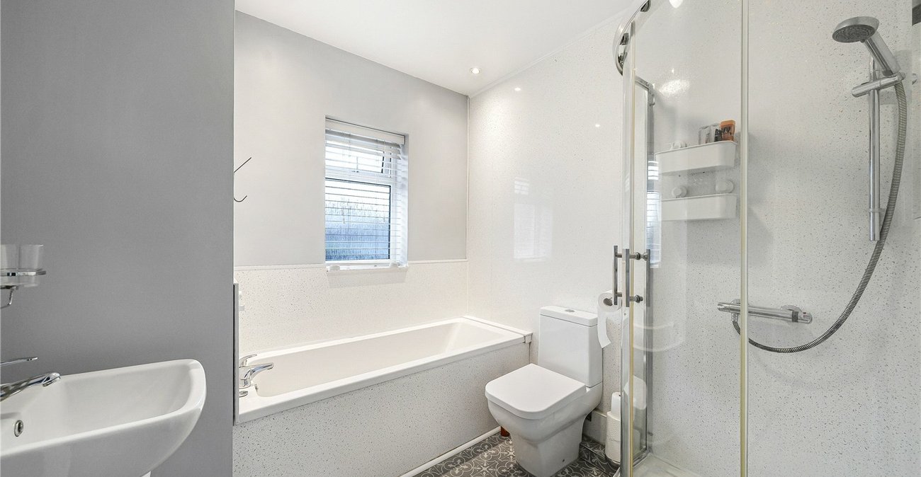 4 bedroom house for sale in Welling | Robinson Jackson