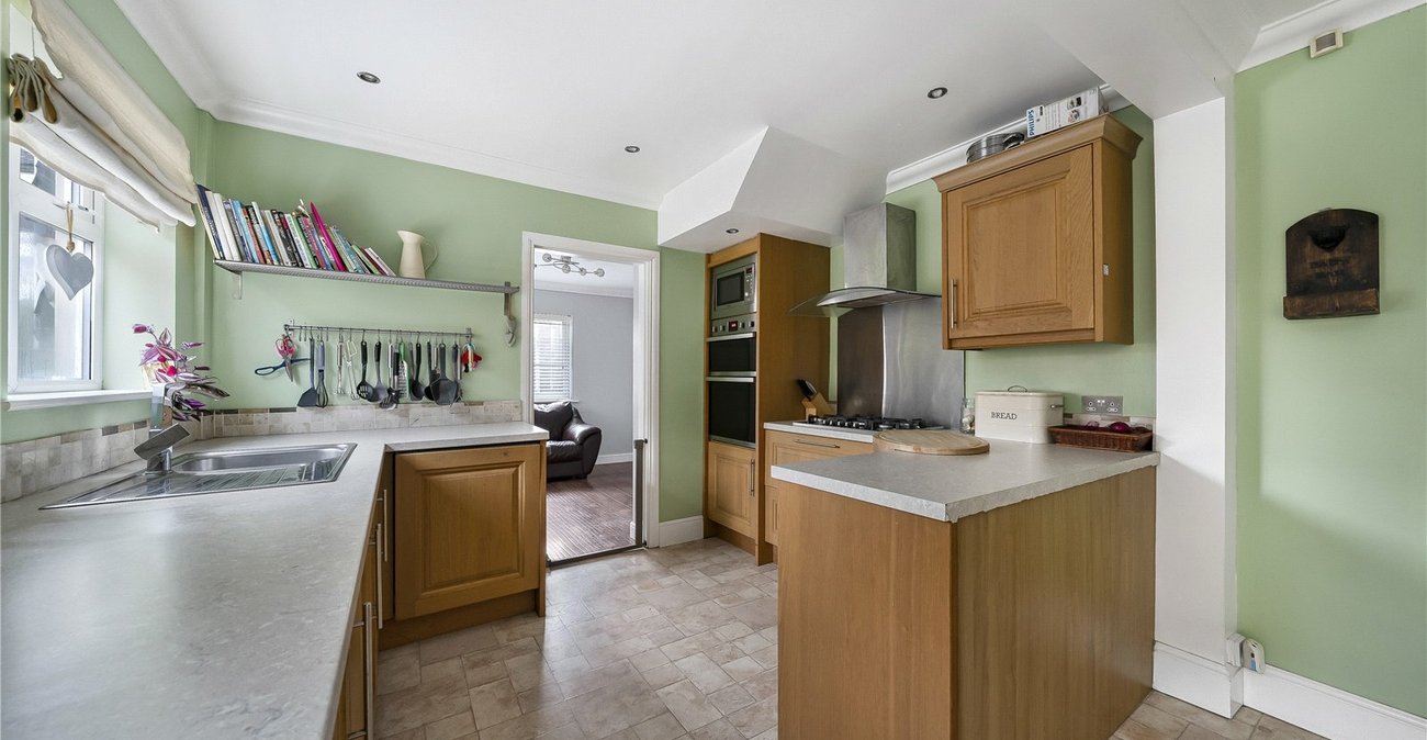 4 bedroom house for sale in Welling | Robinson Jackson