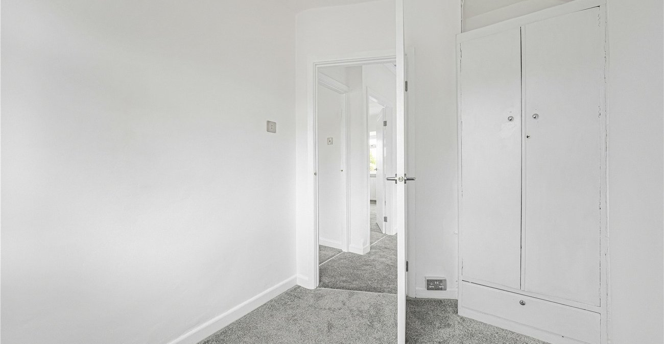 3 bedroom house for sale in Welling | Robinson Jackson