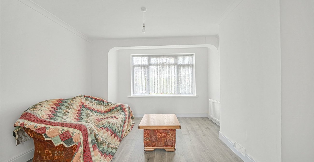 3 bedroom house for sale in Welling | Robinson Jackson