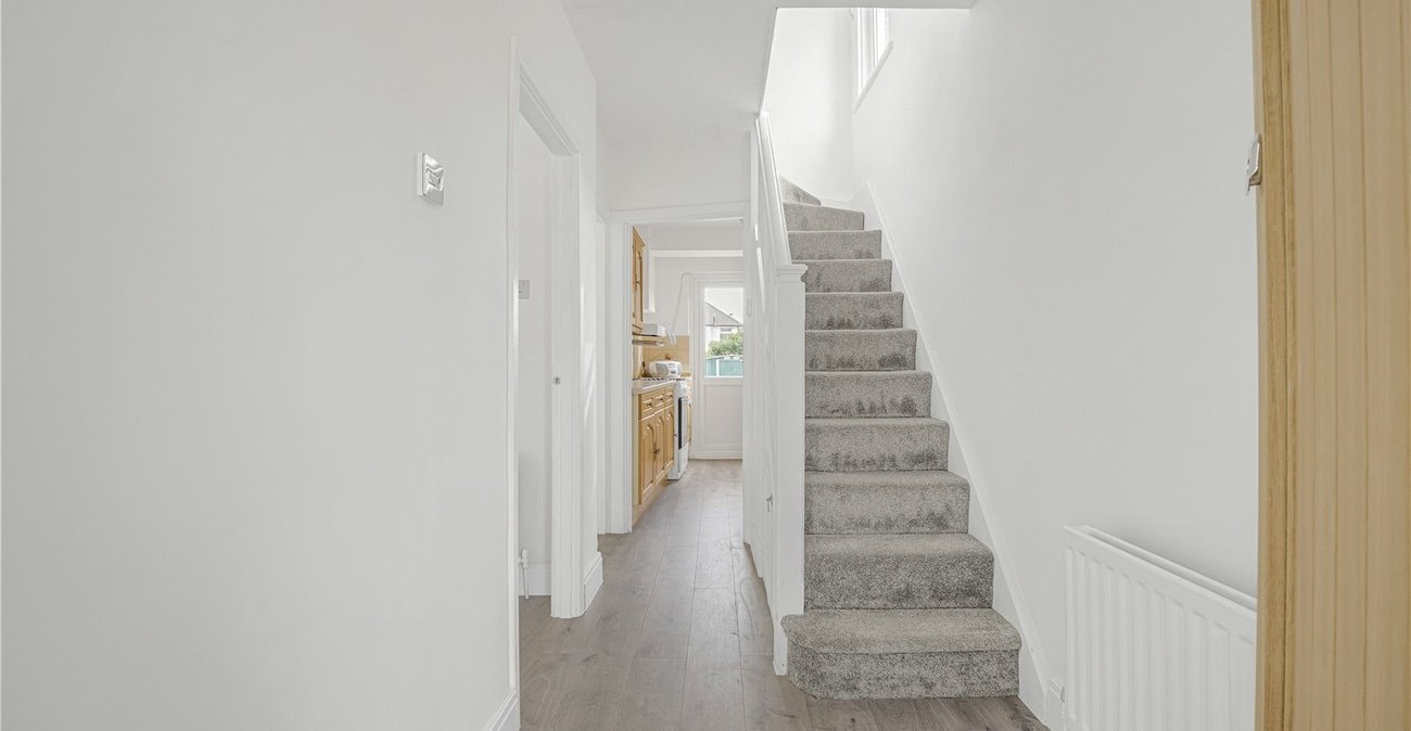 3 bedroom house for sale in Welling | Robinson Jackson