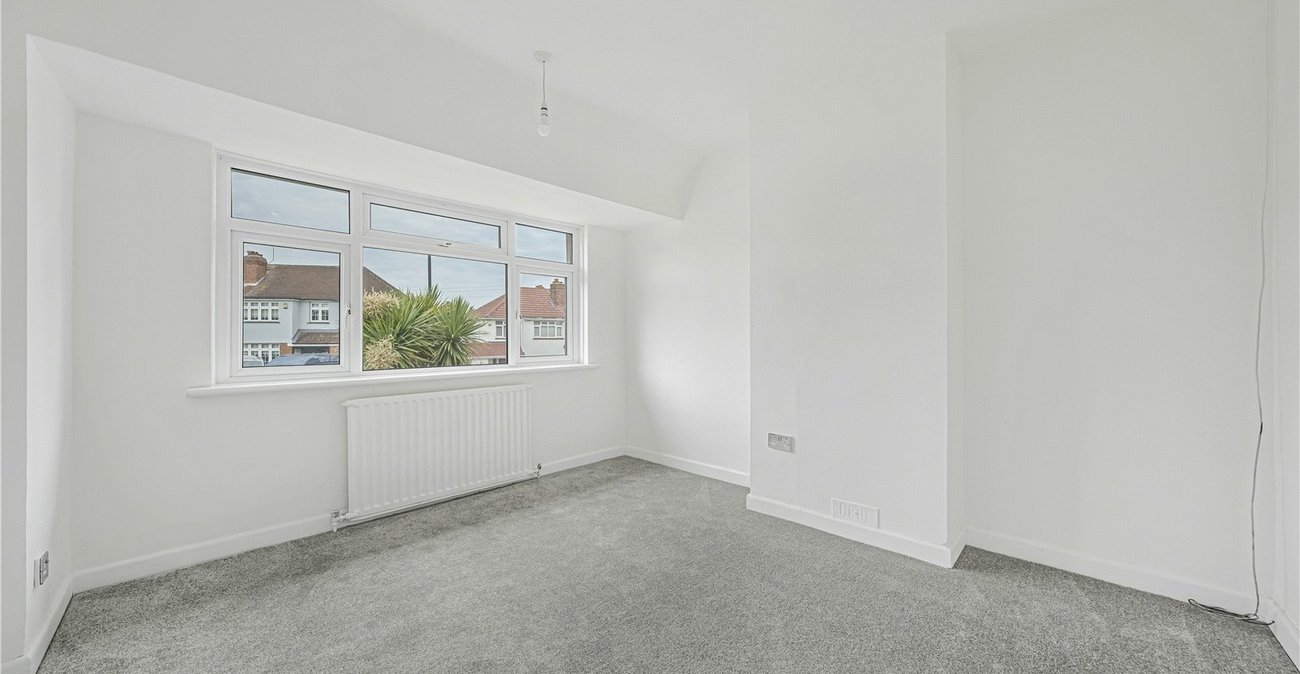 3 bedroom house for sale in Welling | Robinson Jackson