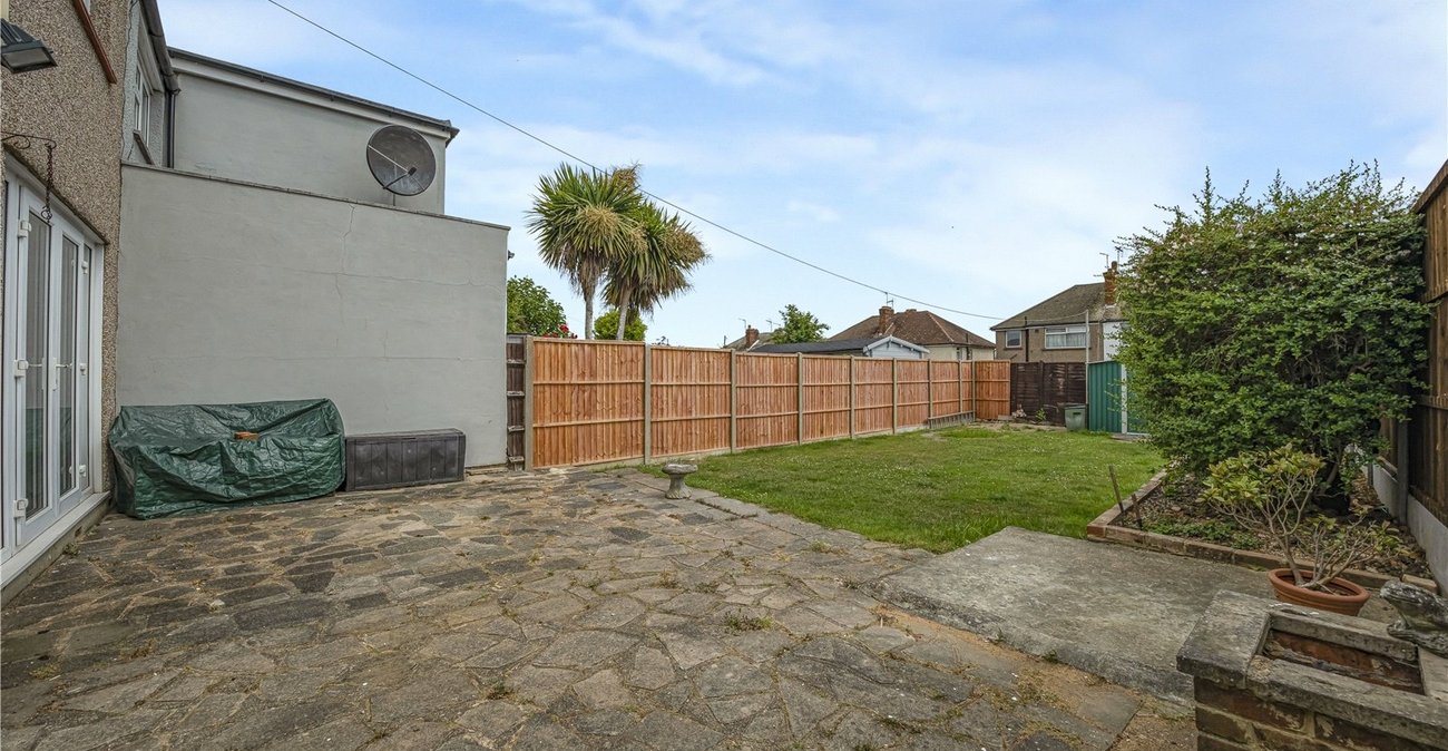 3 bedroom house for sale in Welling | Robinson Jackson