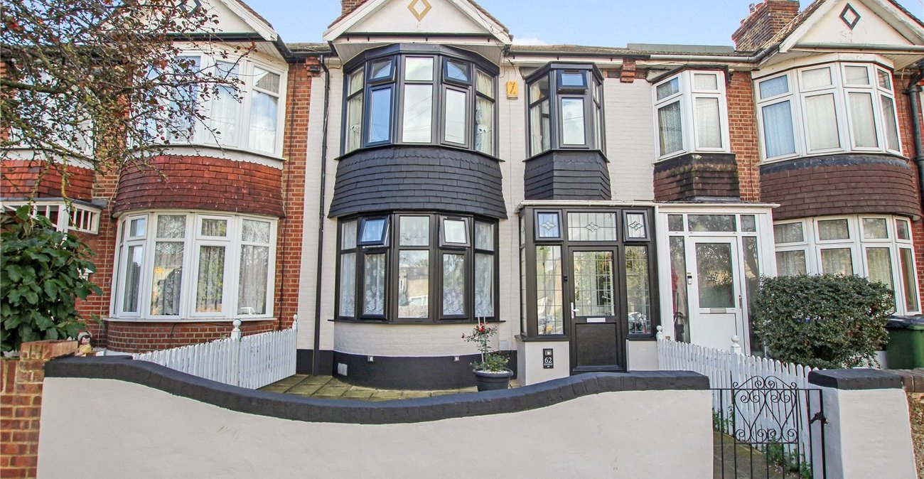 4 bedroom house for sale in Abbey Wood | Robinson Jackson