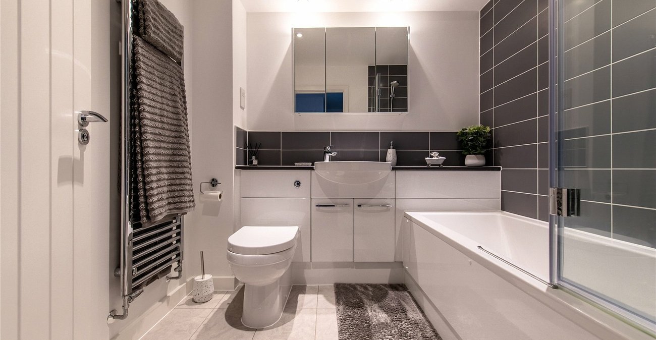 3 bedroom house for sale in Allington | Robinson Michael & Jackson