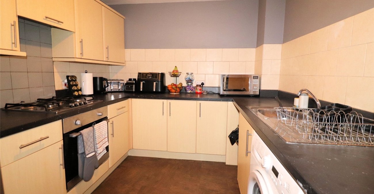 2 bedroom property for sale in Macarthur Close | Robinson Jackson