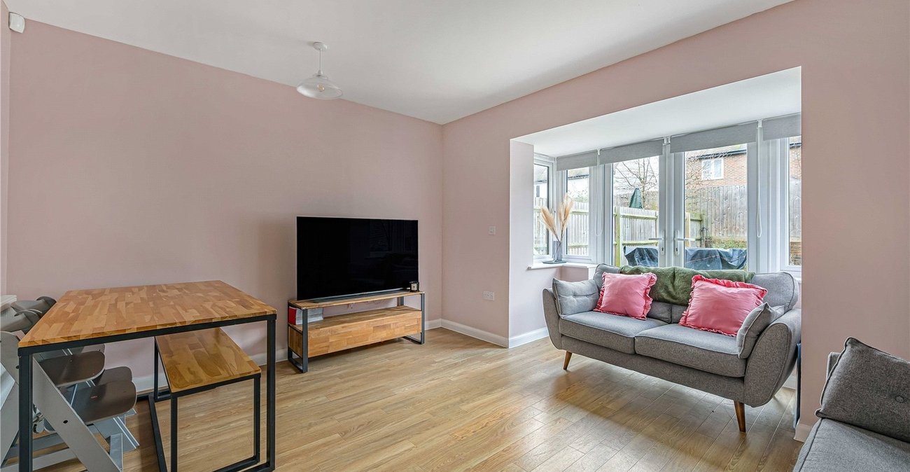 3 bedroom property for sale in Welling | Robinson Jackson