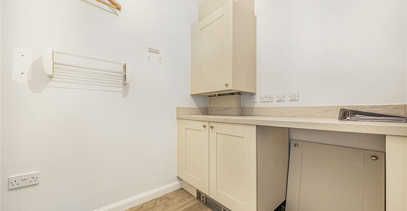 4 bedroom house for sale in Welling | Robinson Jackson