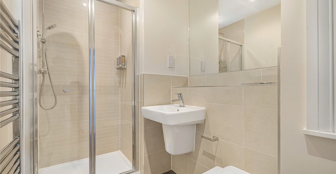 4 bedroom house for sale in Welling | Robinson Jackson