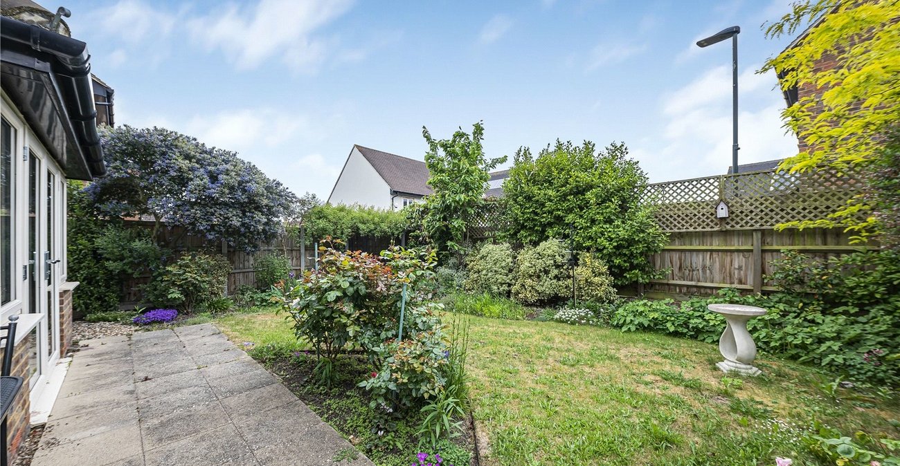 4 bedroom house for sale in Welling | Robinson Jackson