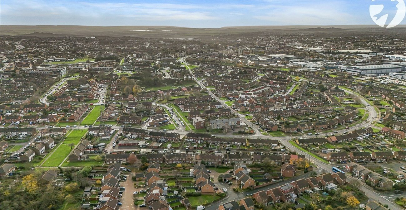 2 bedroom house for sale in Dartford | Robinson Jackson