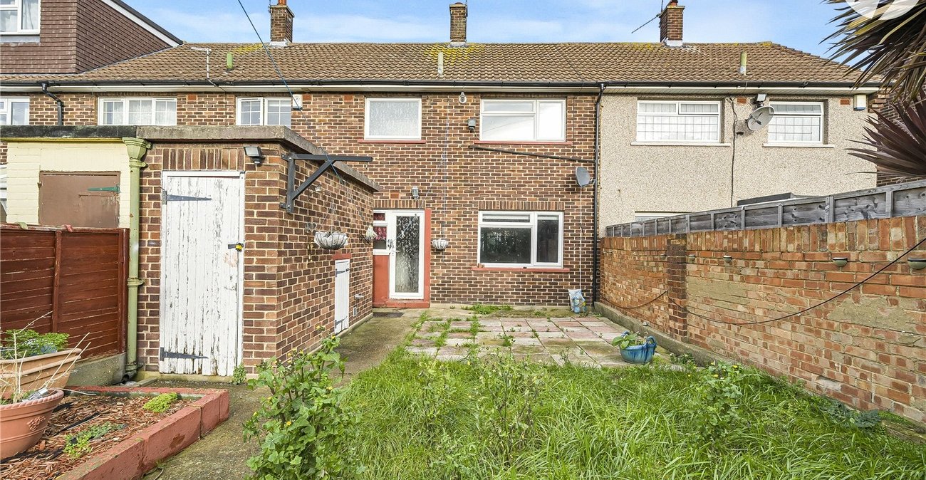 2 bedroom house for sale in Dartford | Robinson Jackson
