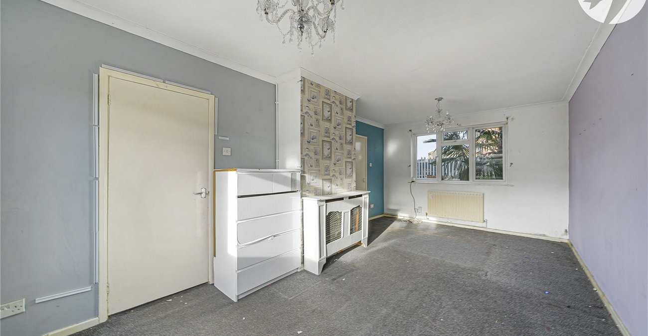 2 bedroom house for sale in Dartford | Robinson Jackson