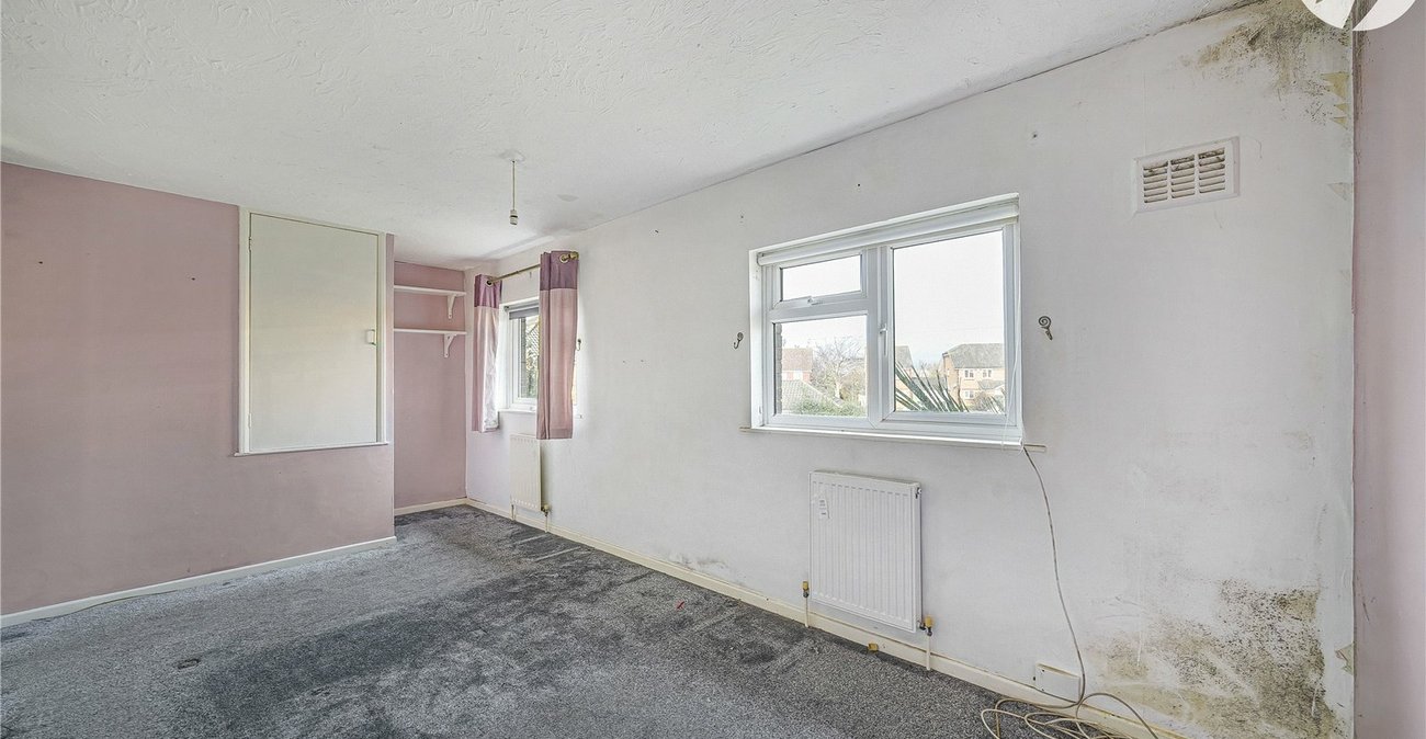 2 bedroom house for sale in Dartford | Robinson Jackson