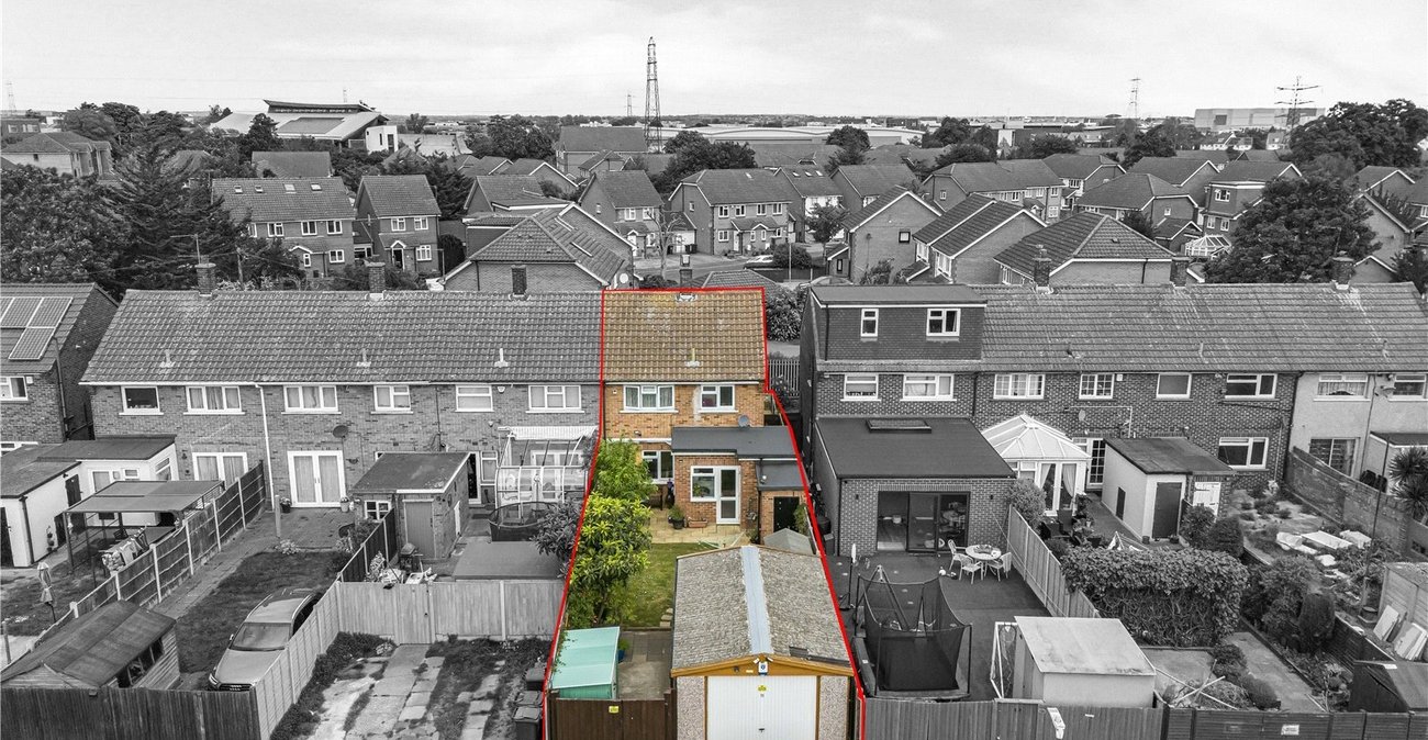 2 bedroom house for sale in Dartford | Robinson Jackson