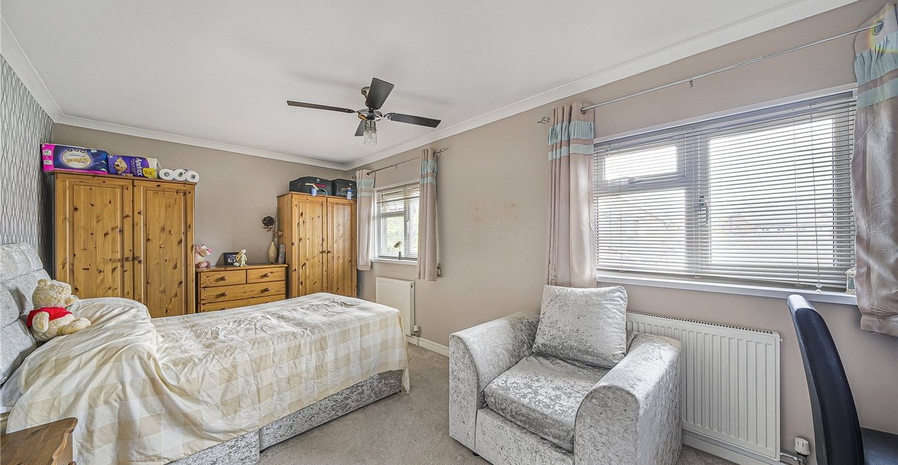 2 bedroom house for sale in Dartford | Robinson Jackson