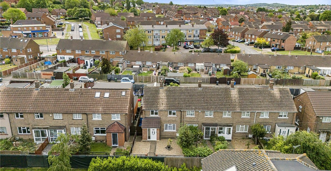 2 bedroom house for sale in Dartford | Robinson Jackson
