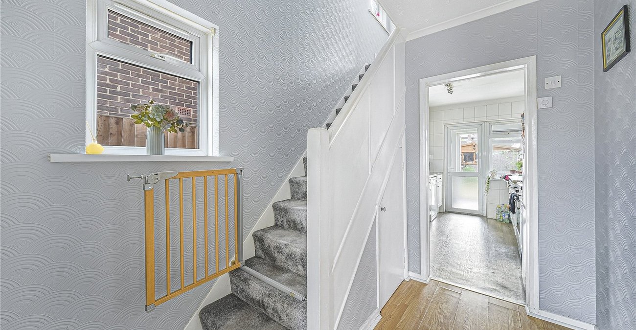 2 bedroom house for sale in Dartford | Robinson Jackson