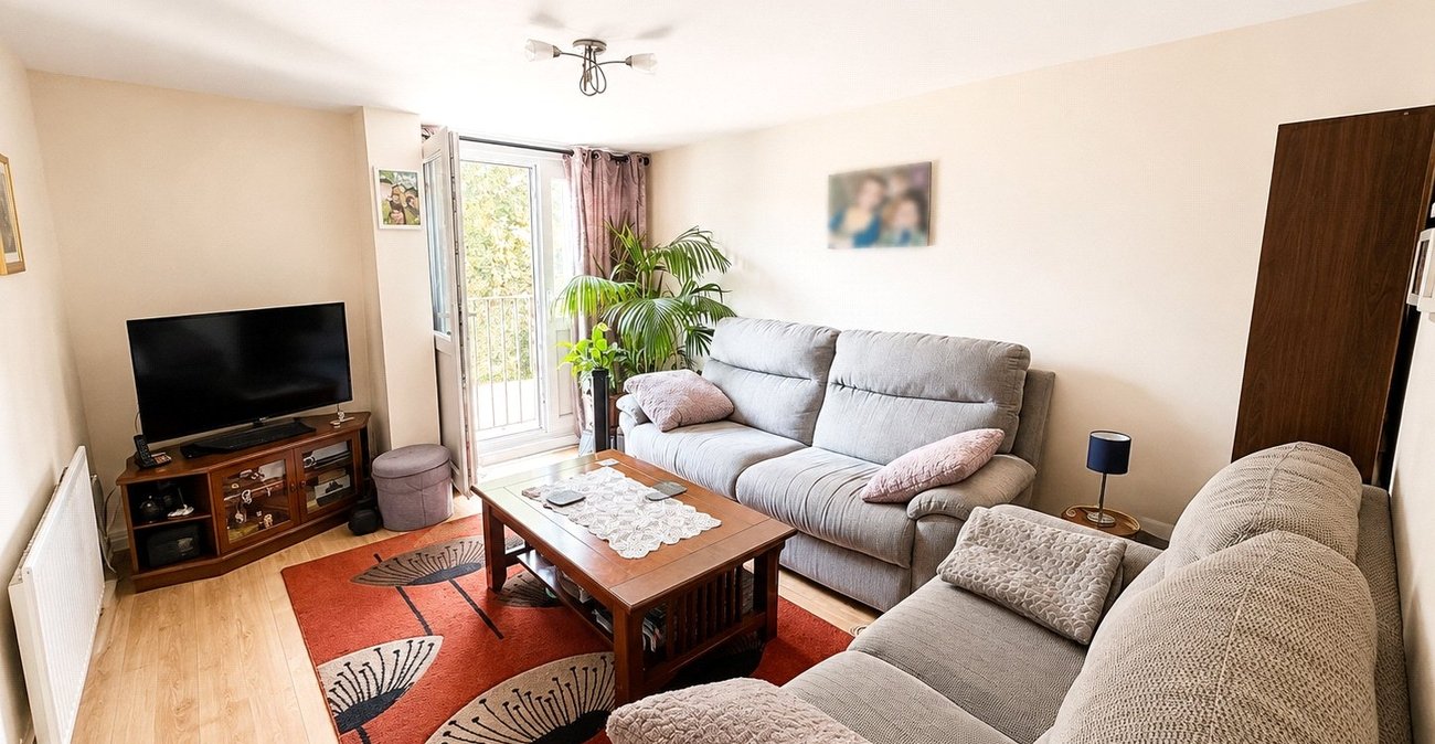 1 bedroom property for sale in London | Robinson Jackson
