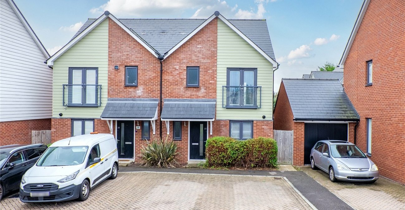 3 bedroom house for sale in Northfleet | Robinson Michael & Jackson