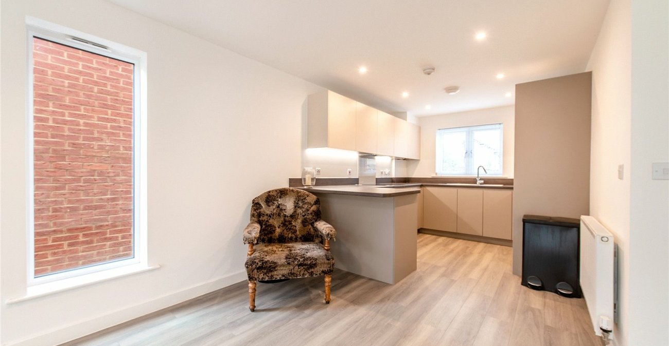 3 bedroom house for sale in Northfleet | Robinson Michael & Jackson