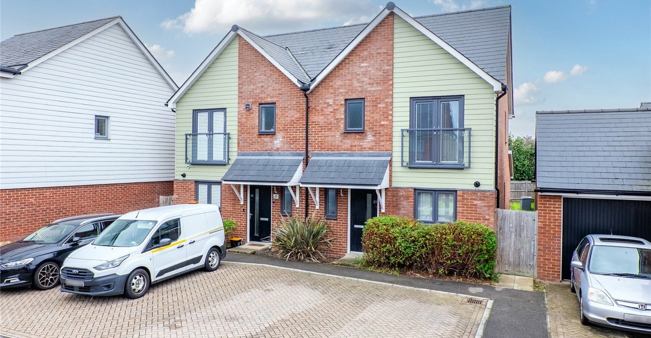 3 bedroom house for sale in Northfleet | Robinson Michael & Jackson