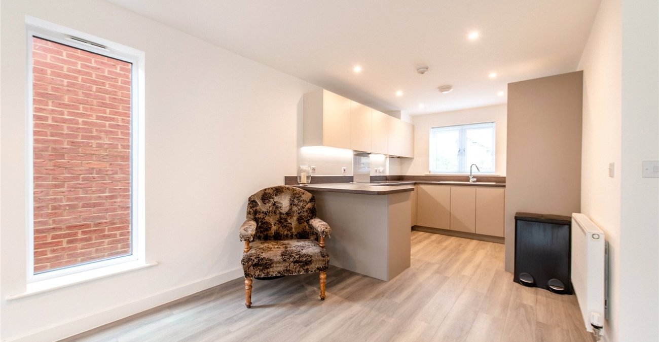 3 bedroom house for sale in Northfleet | Robinson Michael & Jackson