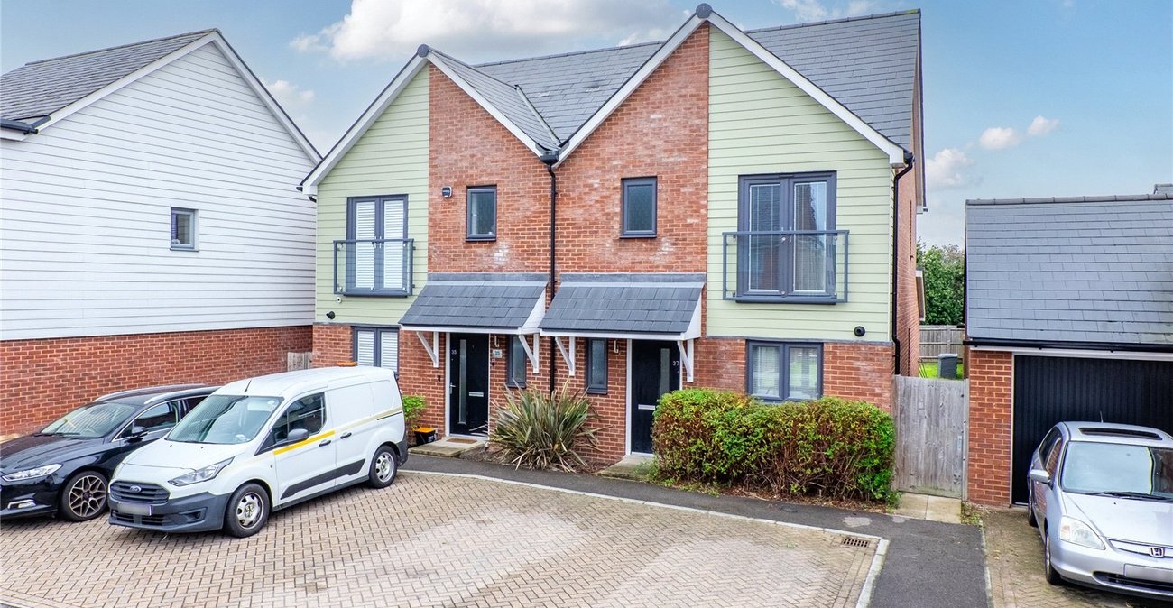 3 bedroom house for sale in Northfleet | Robinson Michael & Jackson