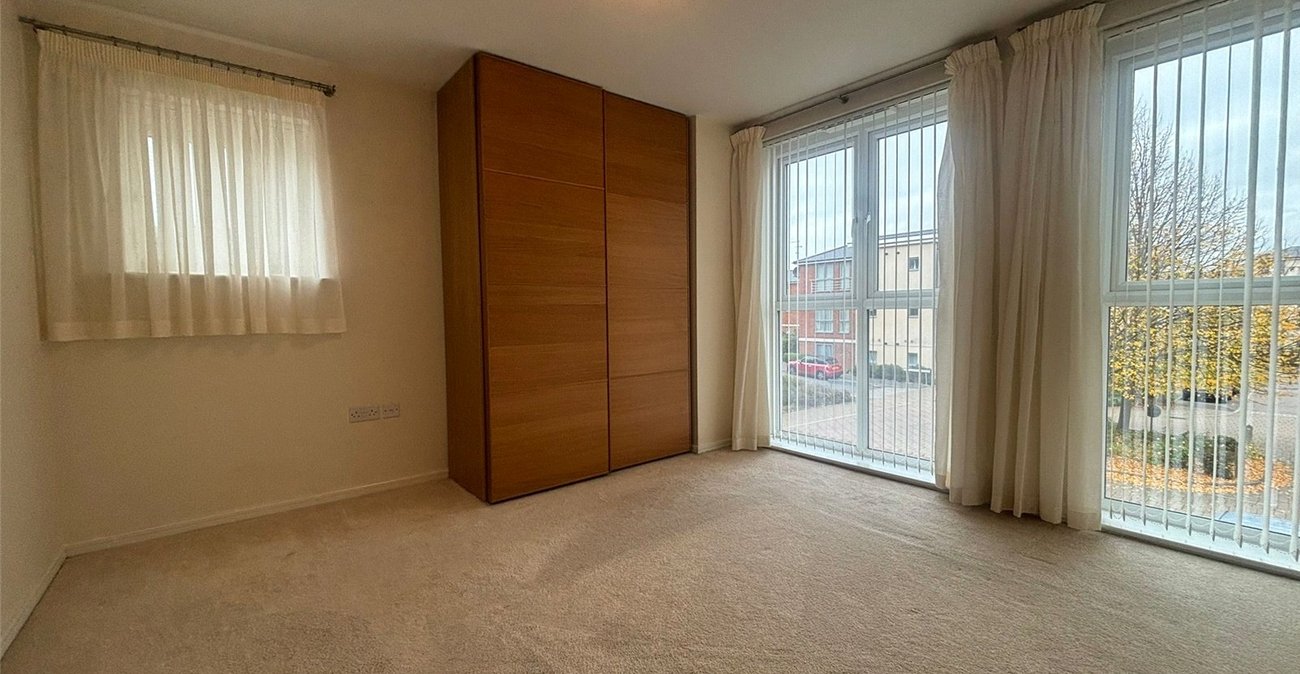 1 bedroom property for sale in Springhead Parkway | Robinson Michael & Jackson