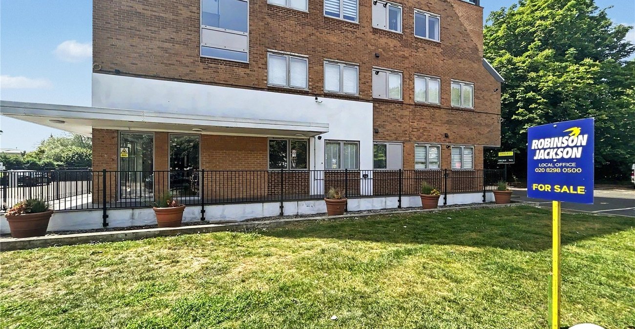 2 bedroom property for sale in 2 Progressive Close | Robinson Jackson
