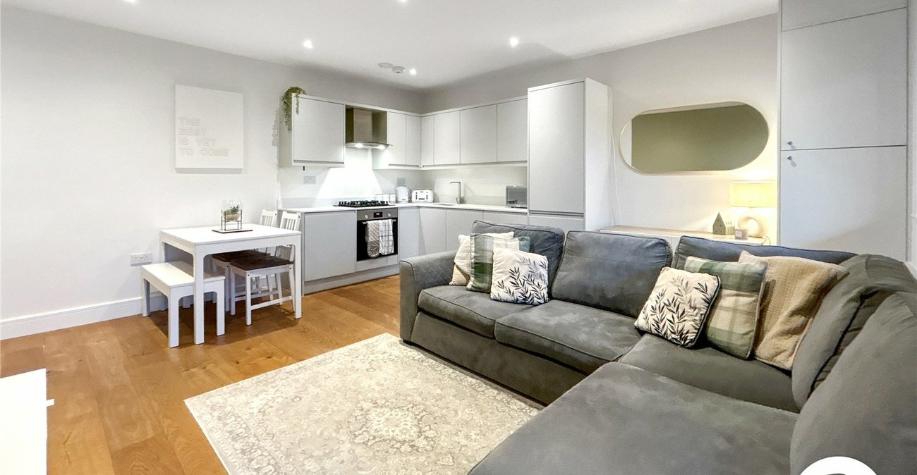 2 bedroom property for sale in 2 Progressive Close | Robinson Jackson