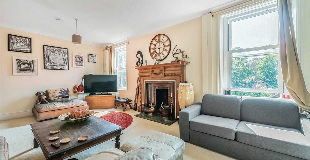 2 bedroom property for sale in  | Robinson Jackson