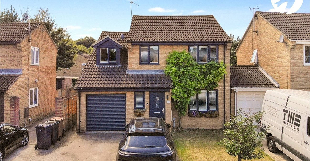 5 bedroom house for sale in Greenhithe | Robinson Jackson