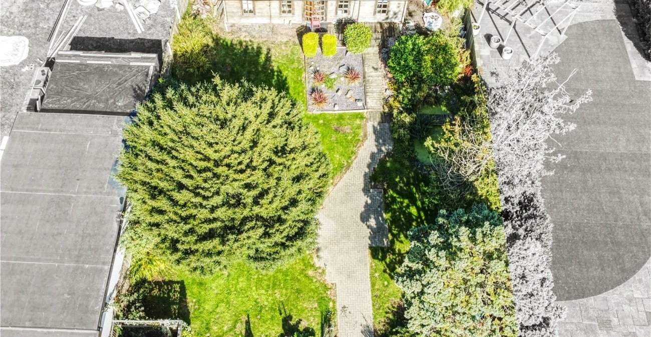 4 bedroom bungalow for sale in West Kingsdown | Robinson Jackson