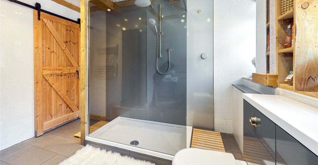 4 bedroom bungalow for sale in West Kingsdown | Robinson Jackson