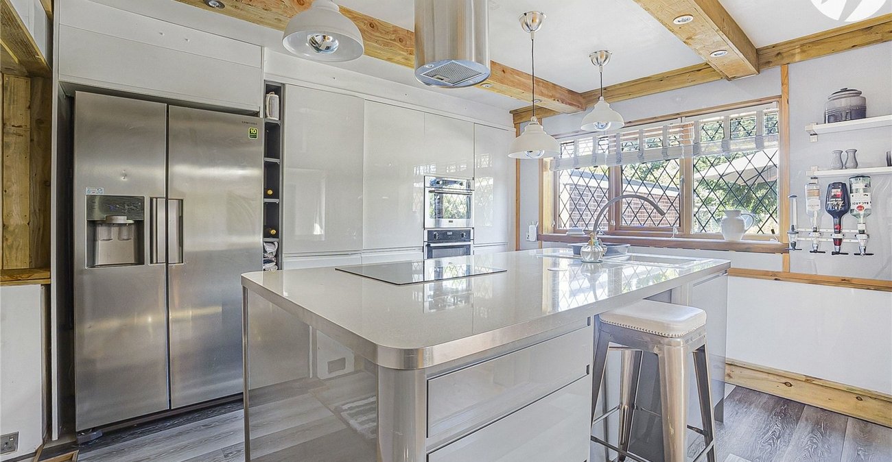 4 bedroom bungalow for sale in West Kingsdown | Robinson Jackson