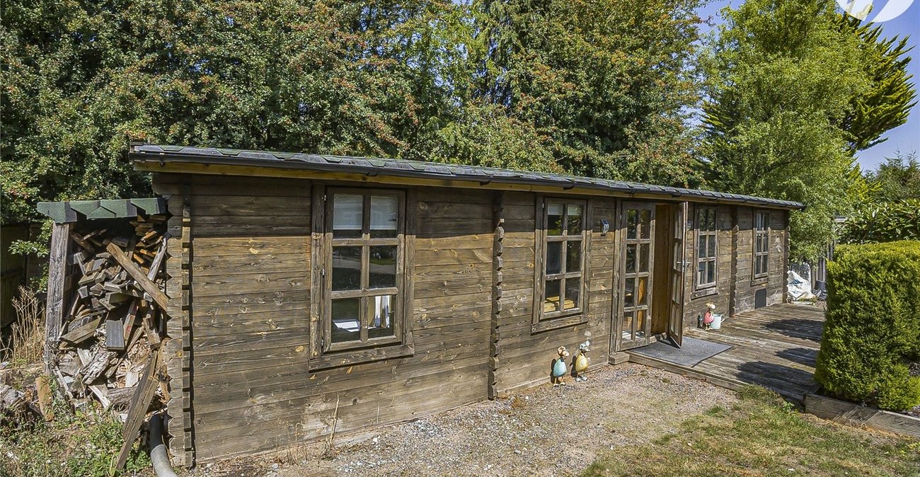 4 bedroom bungalow for sale in West Kingsdown | Robinson Jackson