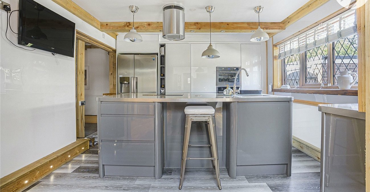 4 bedroom bungalow for sale in West Kingsdown | Robinson Jackson