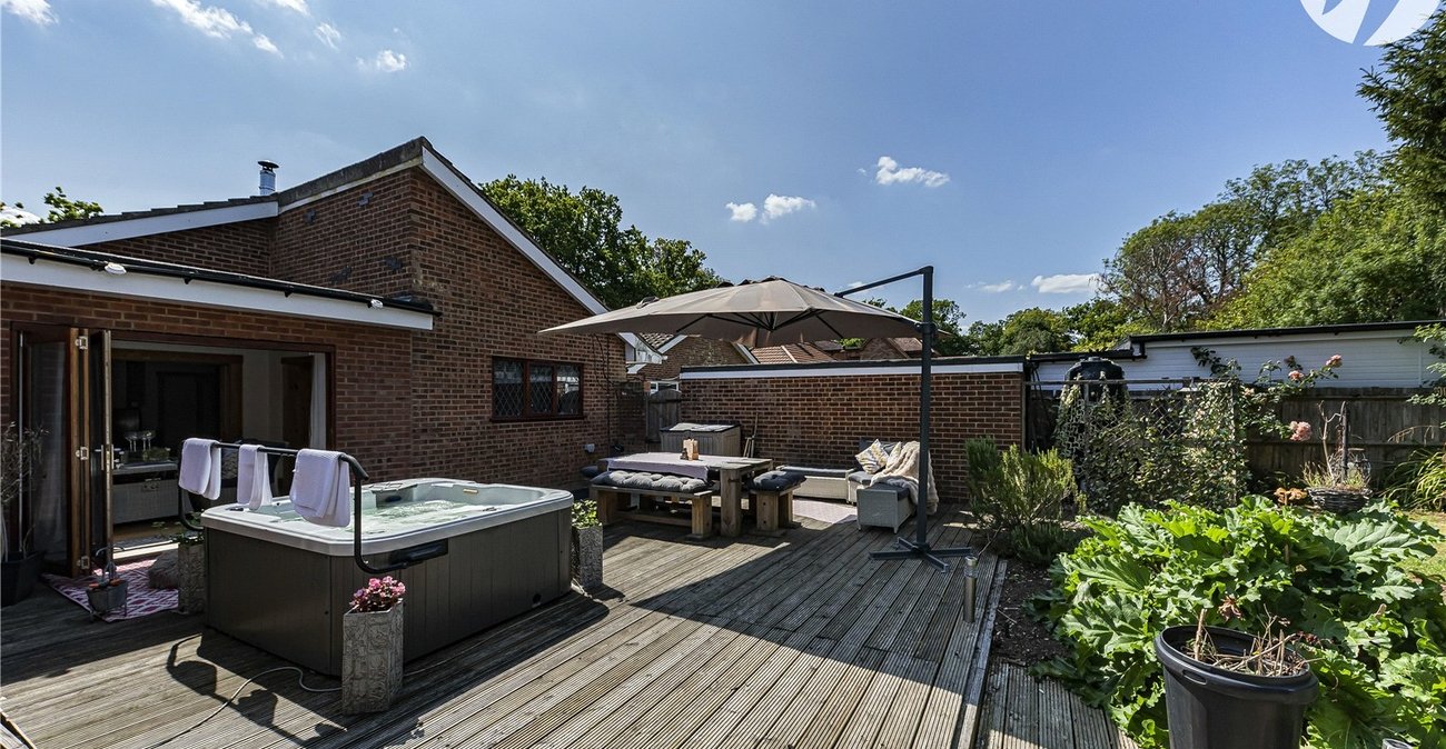 4 bedroom bungalow for sale in West Kingsdown | Robinson Jackson