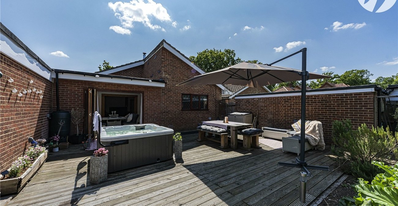 4 bedroom bungalow for sale in West Kingsdown | Robinson Jackson