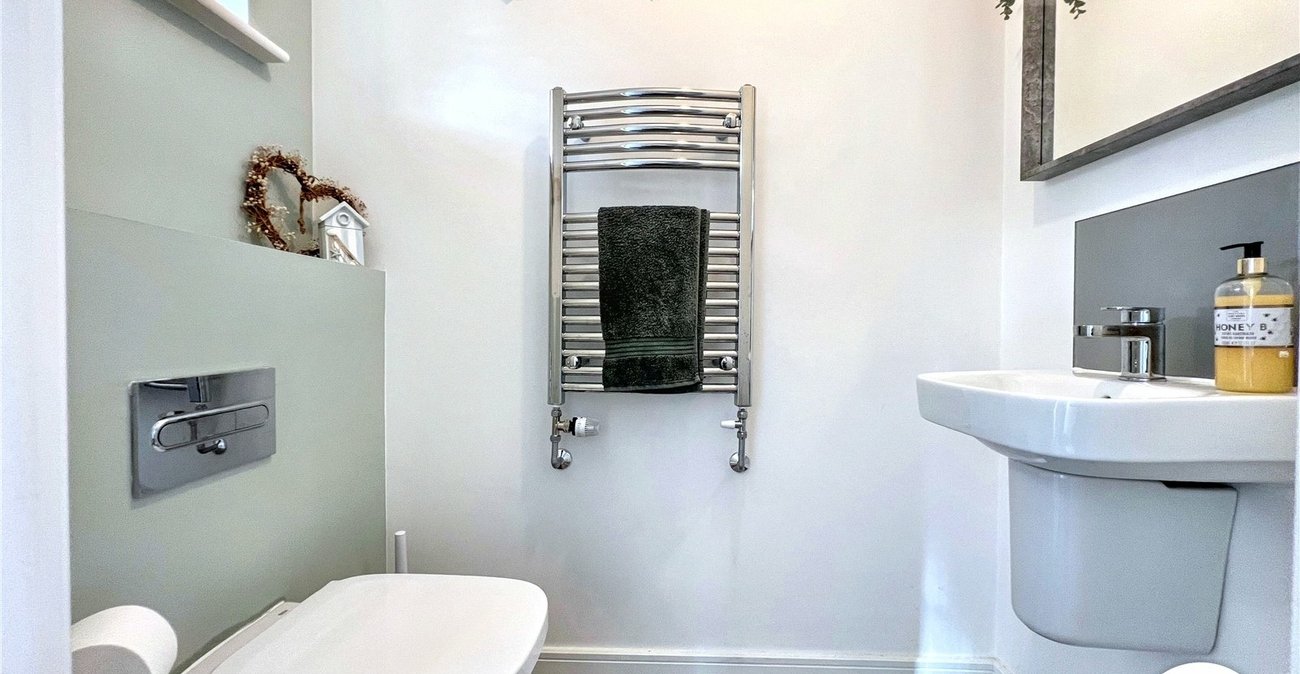 2 bedroom house for sale in Wouldham | Robinson Michael & Jackson