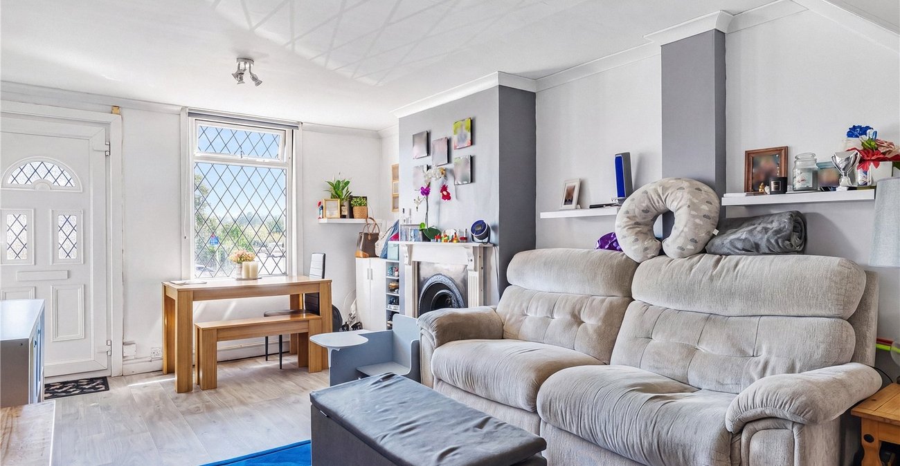 2 bedroom house for sale in Bexley | Robinson Jackson