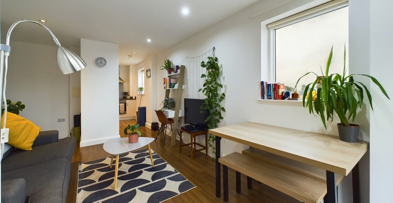 1 bedroom property for sale in London | Robinson Jackson