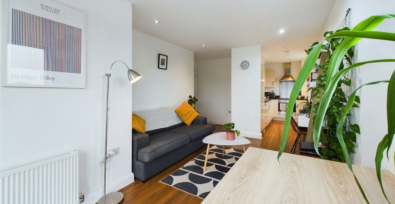 1 bedroom property for sale in London | Robinson Jackson