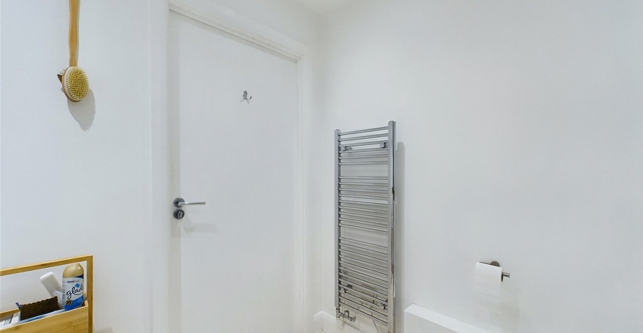 1 bedroom property for sale in London | Robinson Jackson