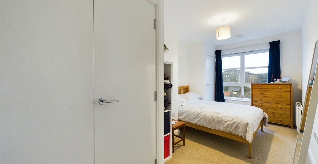 1 bedroom property for sale in London | Robinson Jackson