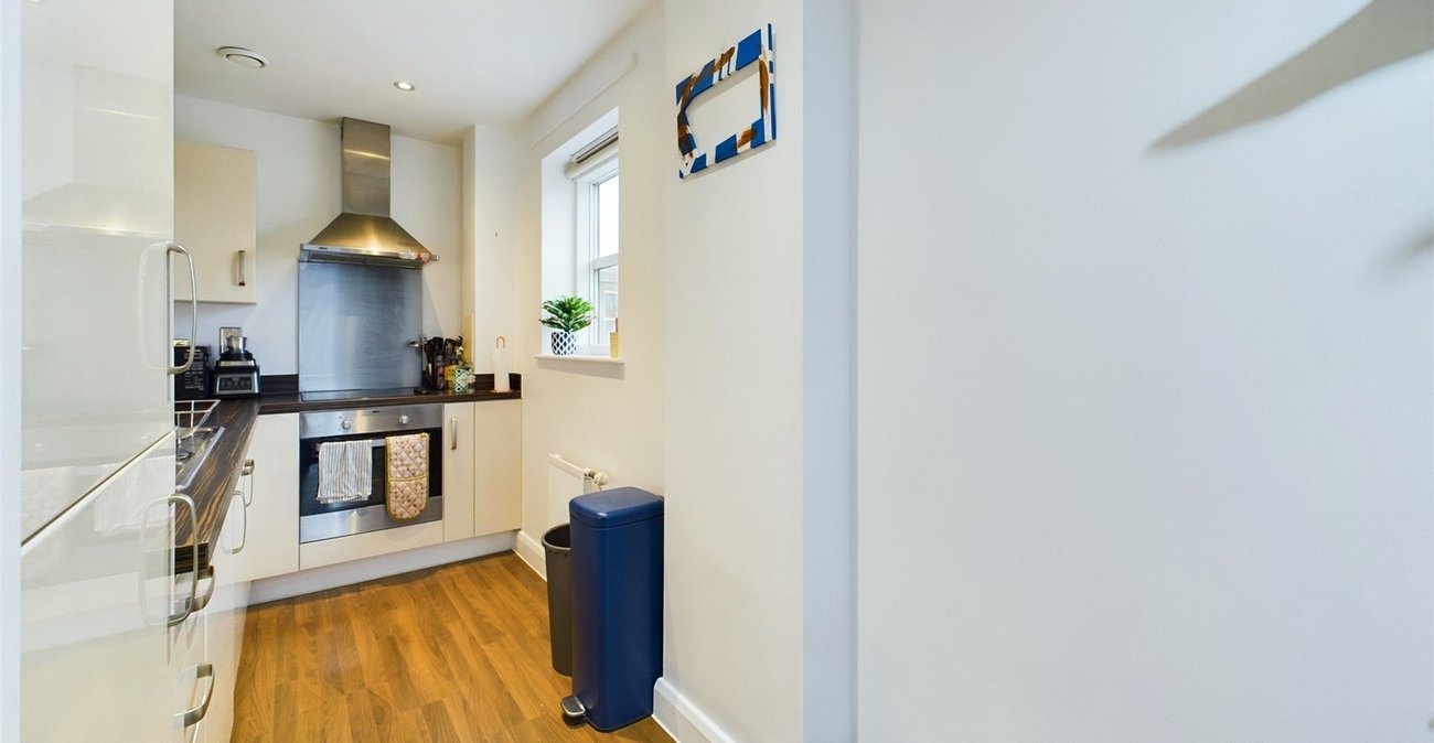 1 bedroom property for sale in London | Robinson Jackson