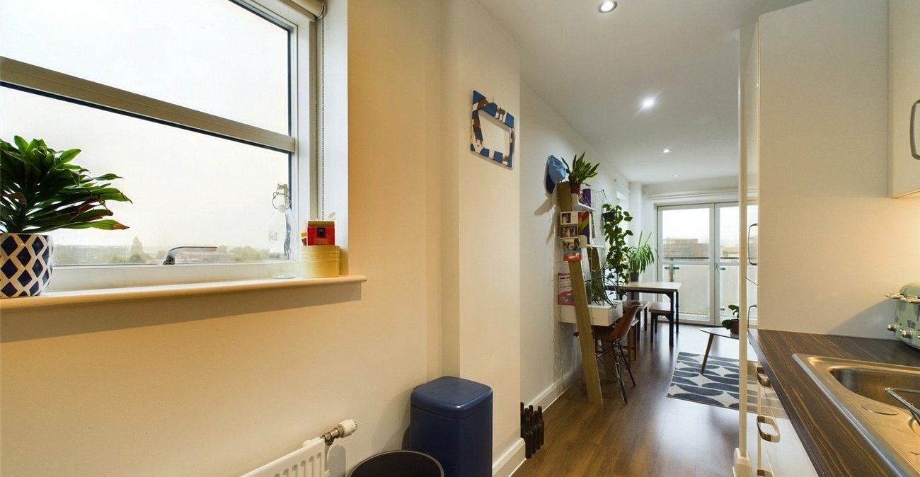 1 bedroom property for sale in London | Robinson Jackson