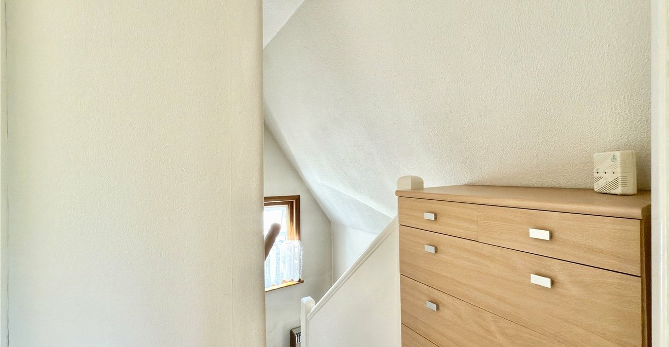 2 bedroom house for sale in Eynsford | Robinson Jackson