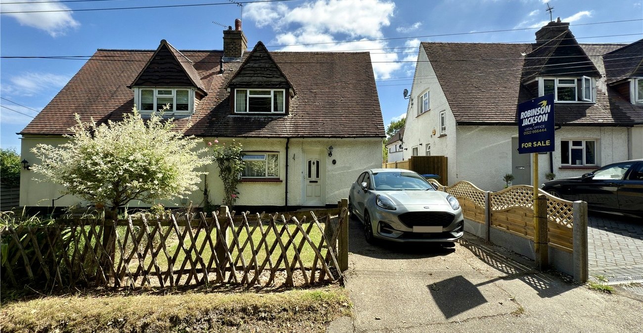 2 bedroom house for sale in Eynsford | Robinson Jackson
